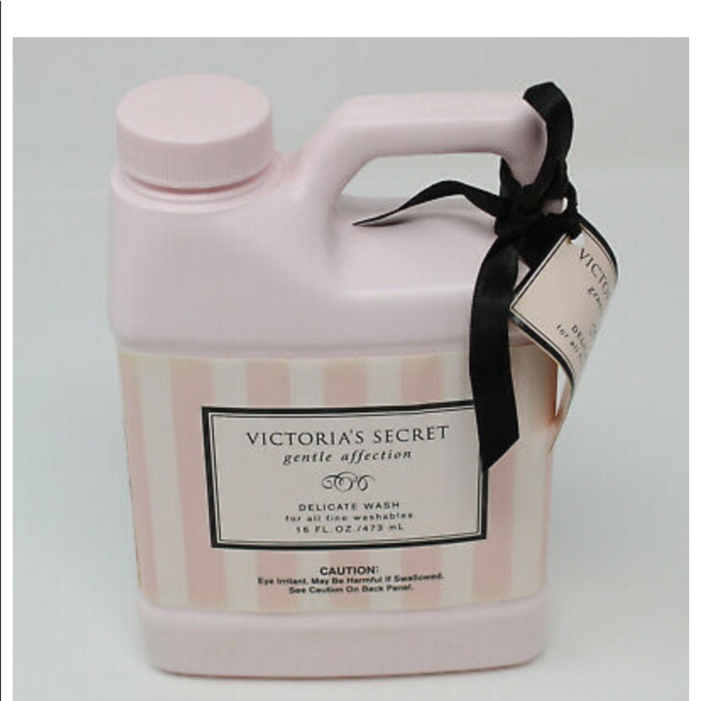 SALE 🛍 Victoria Secret laundry detergent 🛍 SALE